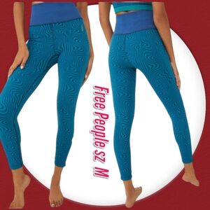Free People Teal Blur Free Throw Jacquard Wave Rider/Swirl Legging Medium